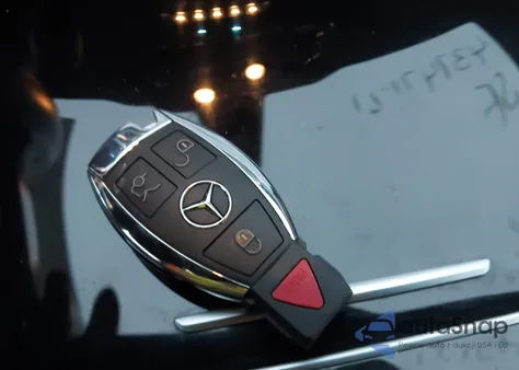 2017 Mercedes-Benz C 300 4Matic from USA, damaged, VIN WDDWJ4KB8HF413067